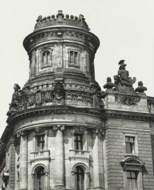Schießgasse, Landhausstraße