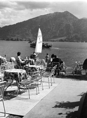 Freiluftcafé am Tegernsee