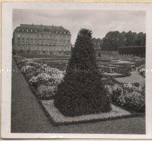Brühl, Schloss