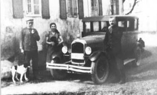 Schmölln-Putzkau-Putzkau. Niedermühle, Frau Bollbuck mit Vater und Bruder, Repro (Bildersammlung Elisabeth Bollbuck, Cosel, Kr. Kamenz)