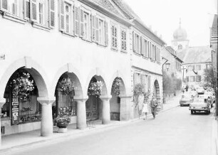 Wachenheim: Kolonnadenhaus