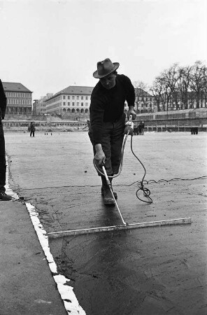 Bau der Tiefgarage am Schlossplatz.