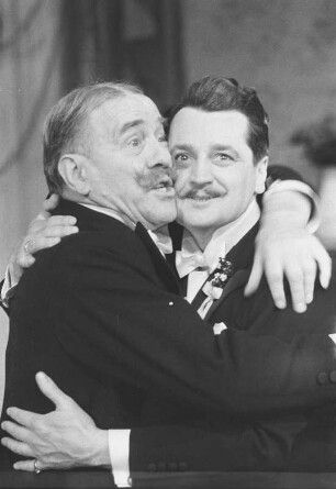 Szenenbilder aus "Der Snob", Theaterstück von Carl Sternheim. Kammerspiele (Deutsches Theater) Berlin, 09.04.1963