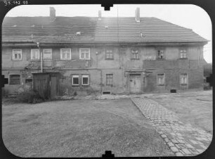 Dresden-Reick, Altreick 17. Gehöft (18./19. Jh.). Wohnstallhaus. Hofansicht (Teilansicht)