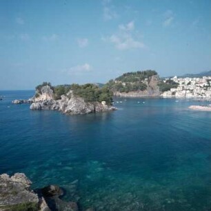 Parga (Epirus) und seine Klippenbucht