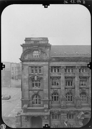 Leipzig-Zentrum, Dittrichring 21. Geschäftsthaus (ehem. "Haus der deutsch-sowjetischen Freundschaft"; 1908). Straßenfront (Teilansicht, Bosestraße)
