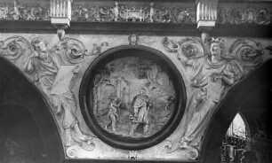 Lettner (Westseite) — Westseite, 2. Medaillon: Das Opfer Isaaks