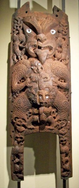 kūwhaha pātaka