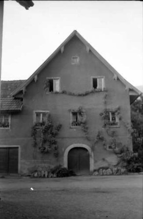 Sasbachwalden: Giebelhaus mit Gesicht