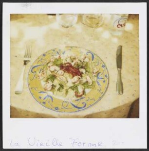 Speise in einem Restaurant namens La Vieille Ferme