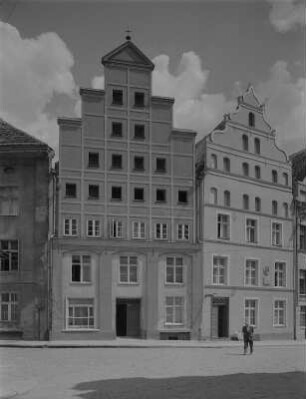 Stralsund. Bürgerhäuser (heute Romantik Hotel Scheelehof) in der Fährstraße, rechts die Nr. 23, das Geburtshaus von Carl Wilhelm Scheele, dem Entdecker des Sauerstoffs.