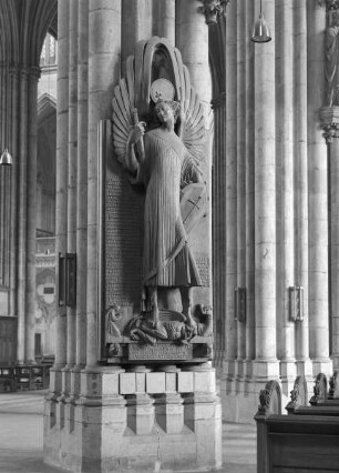 Kriegerdenkmal: Erzengel Michael