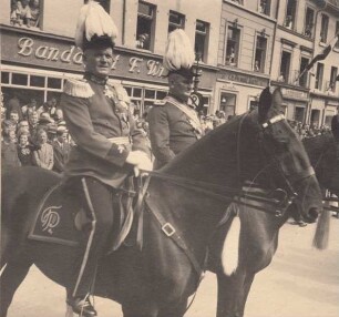 Neusser Grenadierkorps, Major Theodor Pütz mit Adjutant Heinrich Klosterberg