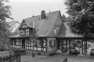 Forsthaus Karlsburg (Forstgebäude, Fachwerk); Battenberg, Forsthaus Karlsburg 1