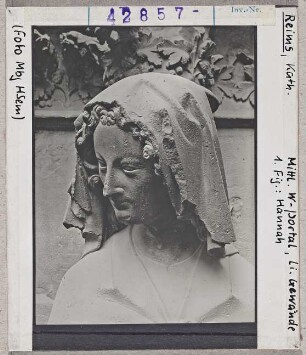 Reims: Kathedrale, mittleres Westportal, linkes Gewände, Hannah