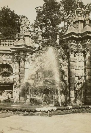 Dresden, Zwinger : Dresden. Zwinger, Nymphenbad. Kaskade
