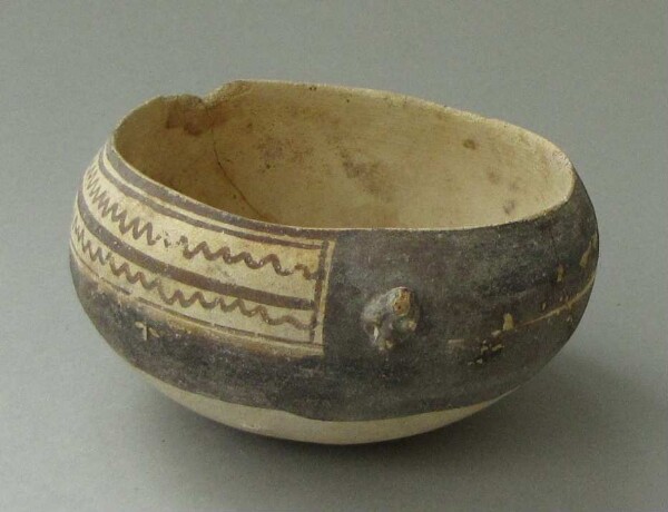 Clay bowl