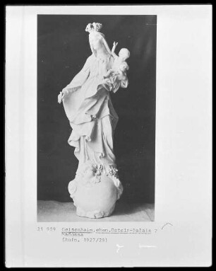 Statue