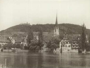 Stein am Rhein mit der Burg Hohenklingen : Stein am Rhein mit der Burg Hohenklingen