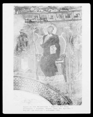 Freskenzyklus der Burgkapelle — Fresken der Ostwand — Christus umgeben von seinen Aposteln