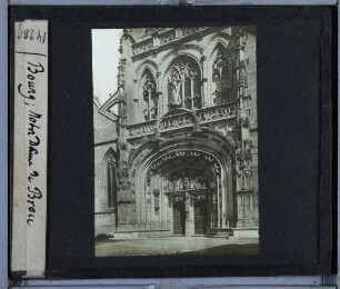 Brou, Klosterkirche St. Nicolas de Tolentin : Portal