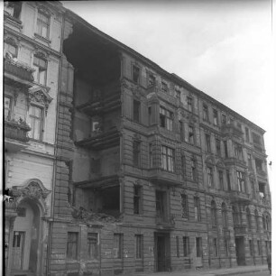 Negativ: Ruine, Elßholzstraße 22, 1950