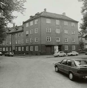 Dresden-Loschwitz, Hermann-Seidel-Straße 17, Kirchplatz 15, Reihenhaus, Eckansicht