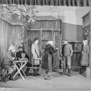 Sorbisches Volkstheater : Sorbisches Volkstheater. Szenenfoto aus einer Aufführung