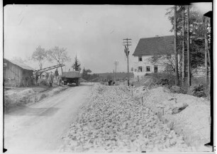 Bau der Straße nach Jungnau durch die Firma Deutschmann 1936; Rechts Wirtschaft zum Nollhof