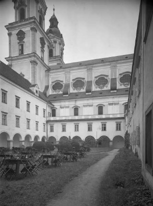 Stift Sankt Florian — Schenkenhof