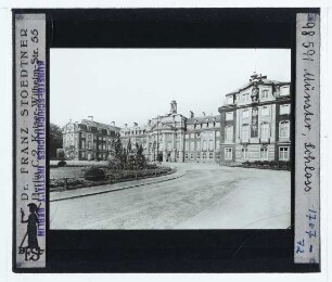 Münster, Fürstbischöfliches Schloss : Ehrenhof
