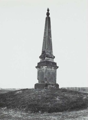 Zeithain, Begrenzungsobelisk des "Campemants Zeithain", des Zeithainer Lagers