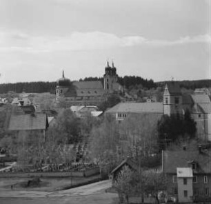Neue katholische Stadtpfarrkirche Sankt Peter und Paul