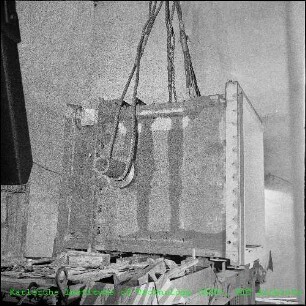 Montage der Thermischen Säule im Forschungsreaktor 2 (FR 2)