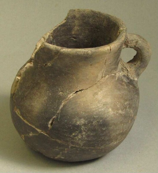 Clay vessel