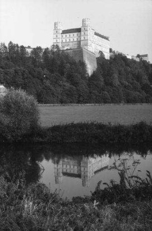 Eichstätt: Willibaldsburg und Altmühl bei Eichstätt