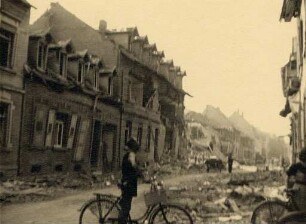 Zerstörungen Zweiter Weltkrieg. Gerberstraße /Mörscher Straße zwischen Durmersheimer- und Mühlburger Straße
