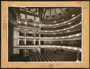 Opernhaus, Breslau: Ansicht Bühne, Zuschauerraum und Logen