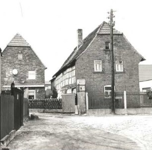 Pegau-Carsdorf, Angerstraße 14a. Wohnhaus (Umgebindehaus, um 1780). Straßenansicht