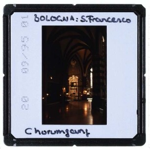 Bologna, San Francesco : Innenansicht, Chorumgang