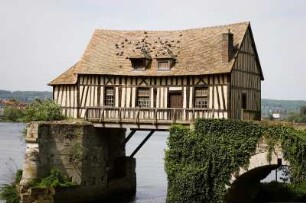 Frankreich. Haute Normandie. Eure. Vernon. Alte Muehle an der Seine