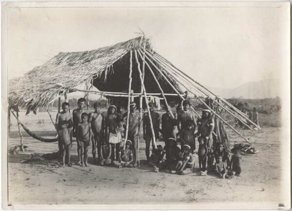 "Group of Majongkong at the Serra do Mel" (Yekuana)