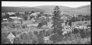 Hohenfichte. Blick auf Hohenfichte und Metzdorf