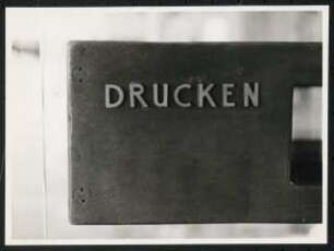 Schauspielhaus, Wuppertal: Detail Türgriffe Haupteingang
