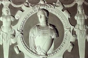 Imperatorenbüsten der 12 Caesaren