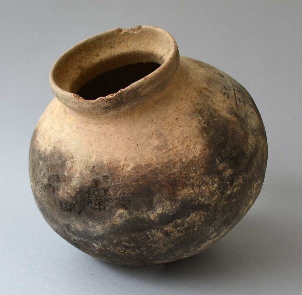 Clay vessel