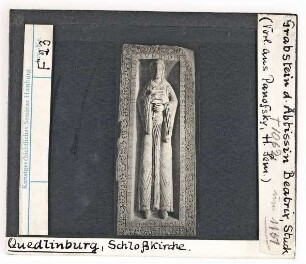 Quedlinburg, St. Servatius: Grabstein der Äbtissin Beatrix (gest. 1062)