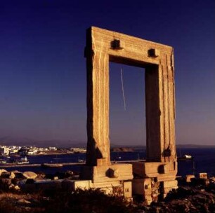Naxos. Portará. Tempeltor sto Paláti. Sett9