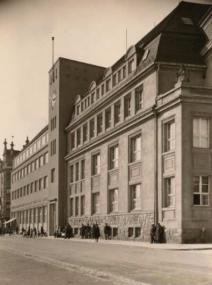 Bautzen. Stadtmuseum. Südfront des Museumsbaus, von Osten gesehen