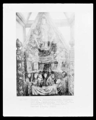 Schrein des heiligen Maxentiolus — Schmalseite: Tod und Himmelfahrt Marias